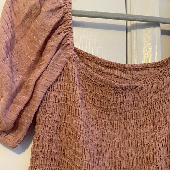 Pink Top - Picture 3 of 4